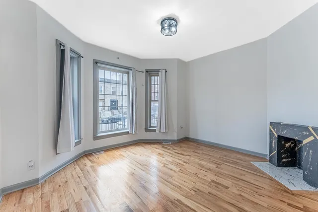 $1,625 | 6602 South Marquette Road, Unit 1, Chicago, IL 60637