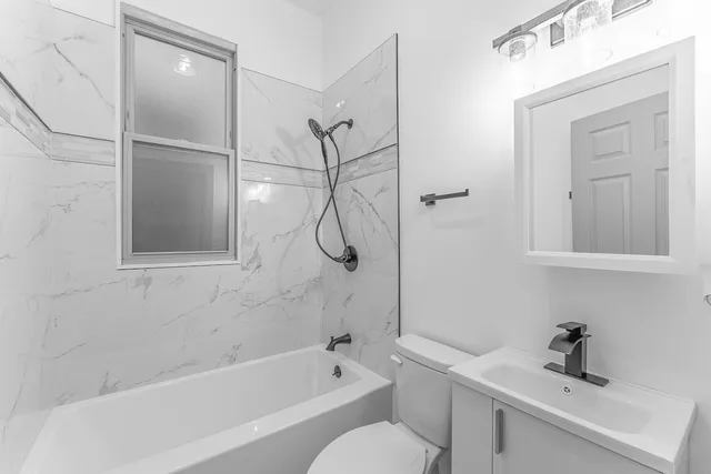 $1,625 | 6602 South Marquette Road, Unit 1, Chicago, IL 60637