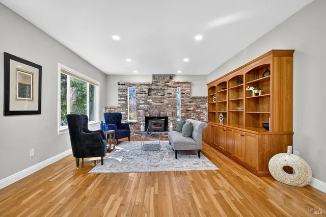 $1,689,000 | 635 Goodwin Avenue, Penngrove, CA 94951