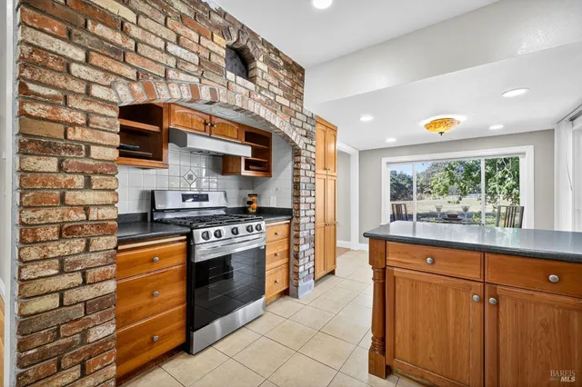 $1,689,000 | 635 Goodwin Avenue, Penngrove, CA 94951