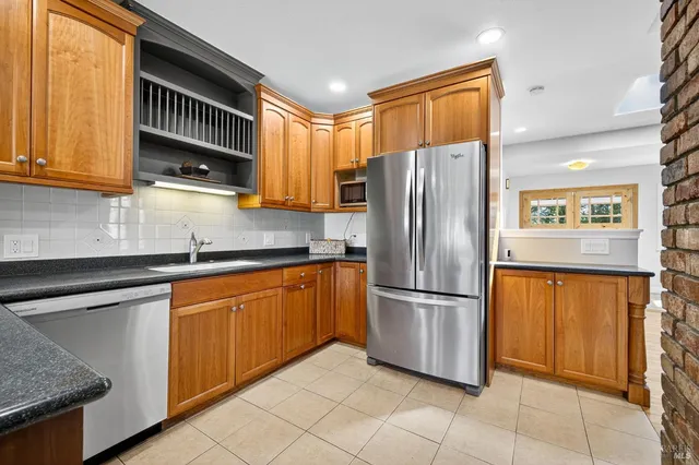 $1,689,000 | 635 Goodwin Avenue, Penngrove, CA 94951