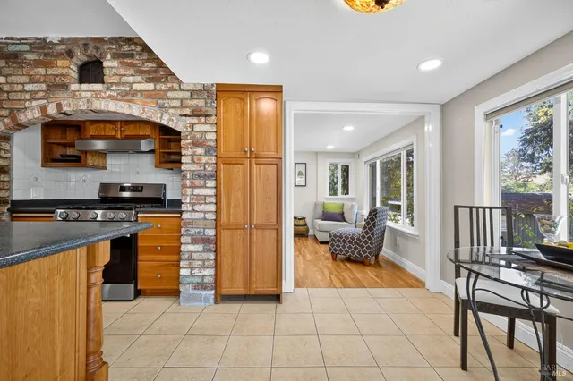 $1,689,000 | 635 Goodwin Avenue, Penngrove, CA 94951