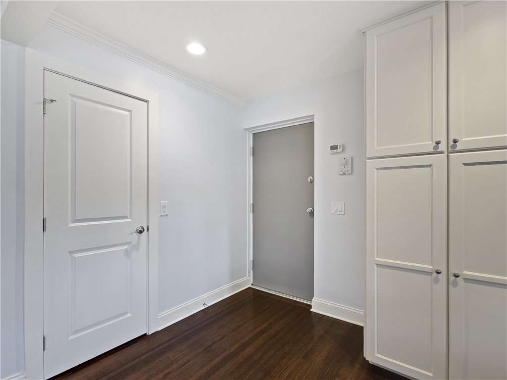 820 East Avenue, Unit UN700 Rochester, NY 14607 - Photo 19 of 39 Front Door