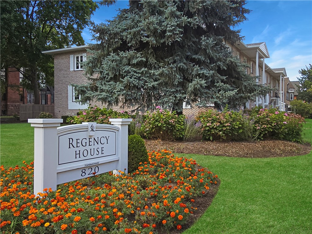 820 East Avenue, Unit UN700 Rochester, NY 14607 - Photo 3 of 39 Exterior Front Looking from East Ave