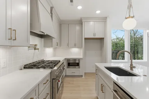 $650,000 | 2109 A Carter Avenue, Nashville, TN 37206