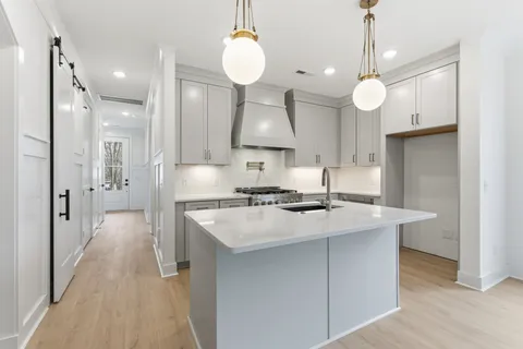 $650,000 | 2109 A Carter Avenue, Nashville, TN 37206