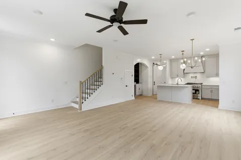 $650,000 | 2109 A Carter Avenue, Nashville, TN 37206