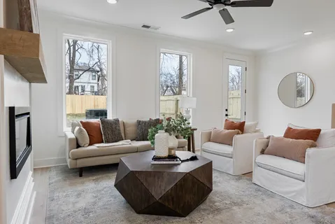 $644,500 | 2109 A Carter Avenue, Nashville, TN 37206