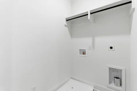 $644,500 | 2109 A Carter Avenue, Nashville, TN 37206