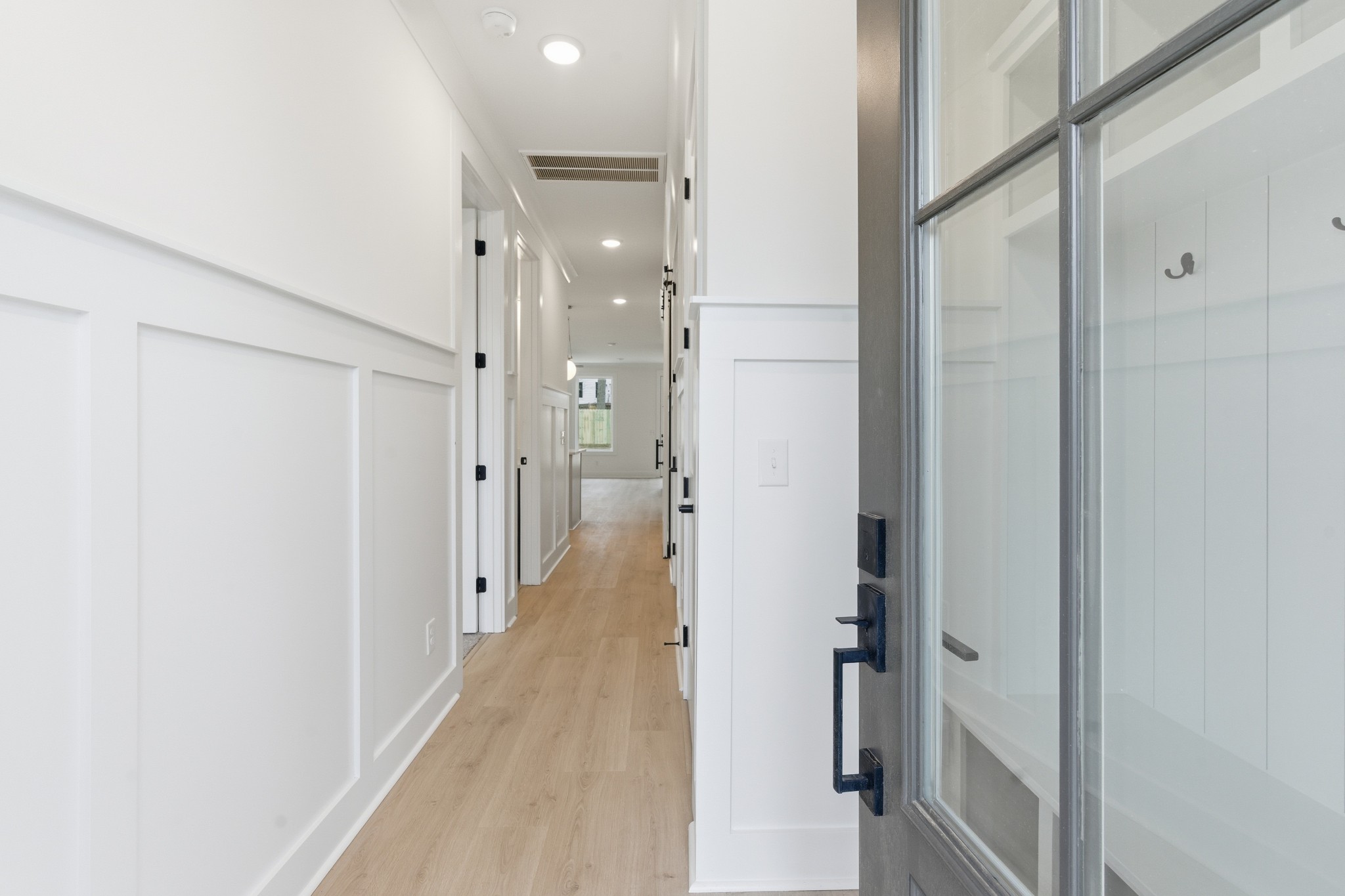 2109 A Carter Avenue Nashville, TN 37206 - Photo 7 of 38