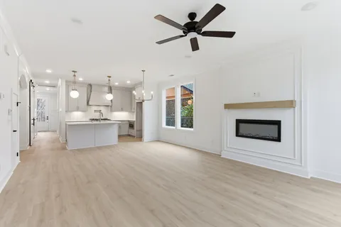 $650,000 | 2109 A Carter Avenue, Nashville, TN 37206