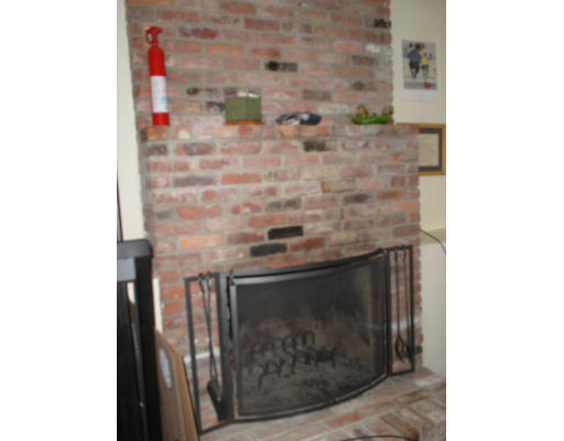 3 Clifford Road Burlington, MA 01803 - Photo 8 of 9 Gallery Image 8