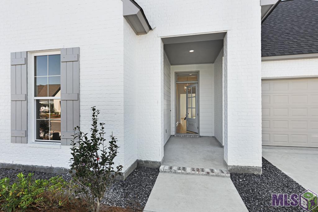 4401 Percheron Avenue Baton Rouge, LA 70820 - Photo 2 of 18