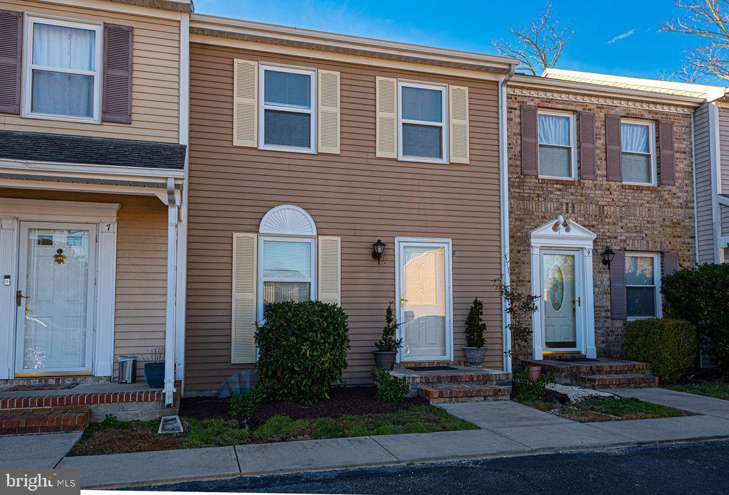 8 Franklin Square, Unit A8 Berlin, MD 21811 - Photo 2 of 37