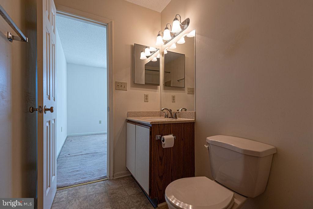 8 Franklin Square, Unit A8 Berlin, MD 21811 - Photo 26 of 37