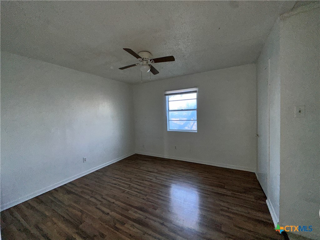 908 Sissom Road Killeen, TX 76541 - Photo 13 of 19