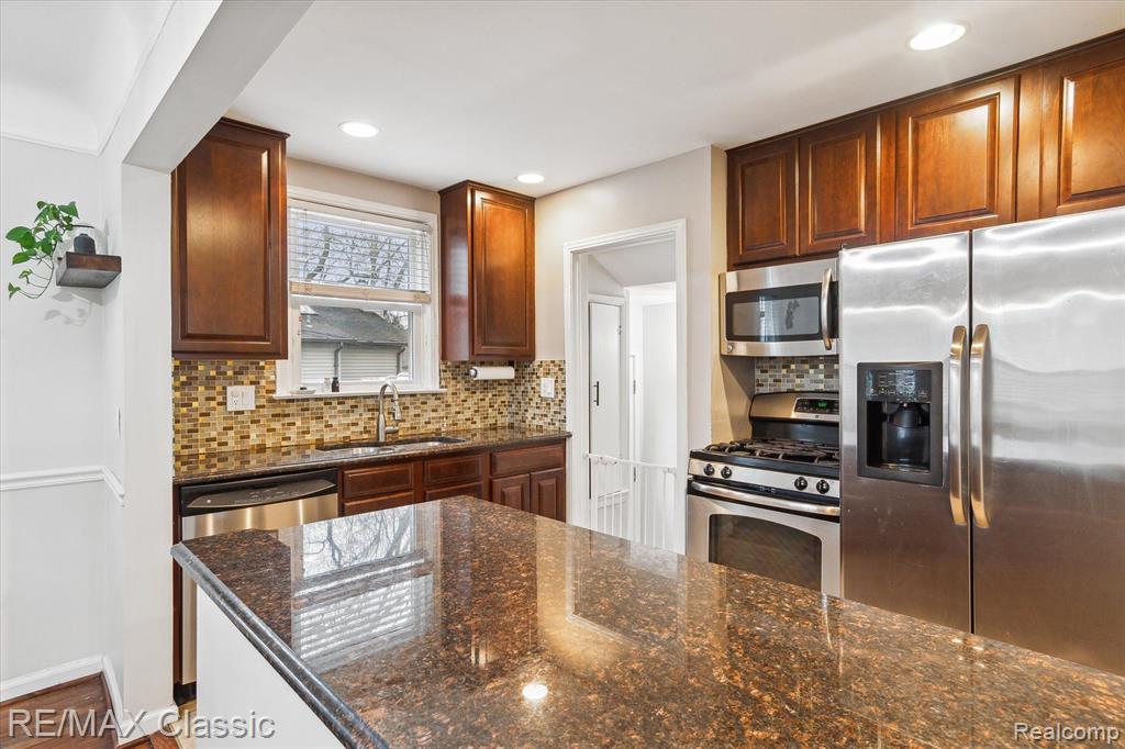 1439 Franklin Road Berkley, MI 48072 - Photo 15 of 39