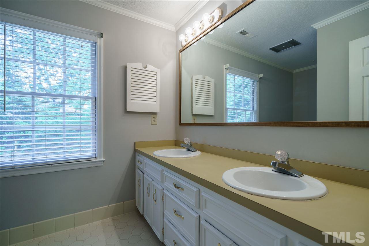 1812 Lodestar Drive Raleigh, NC 27615 - Photo 18 of 25 Gallery Image 18