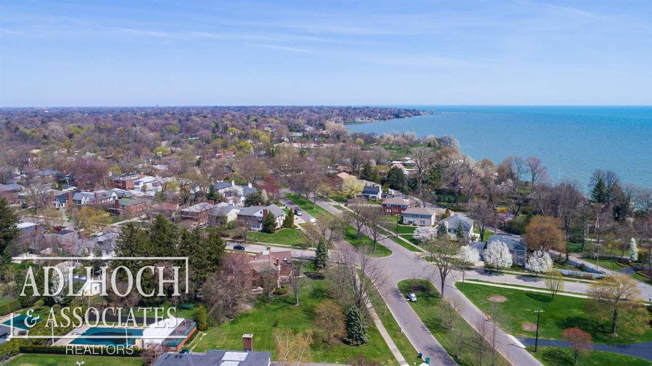 15725 Windmill Point Grosse Pointe, MI 48230 - Photo 2 of 58
