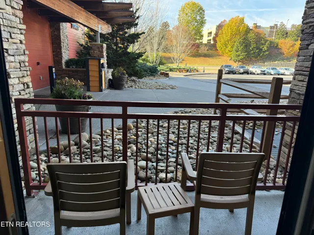 $770,000 | 1424 Old Knoxville Highway, Unit 11003 5, Sevierville, TN 37876