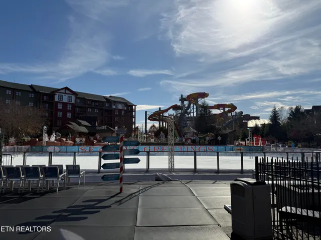 $770,000 | 1424 Old Knoxville Highway, Unit 11003 5, Sevierville, TN 37876