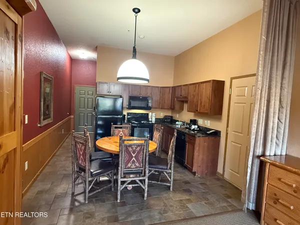 $558,000 | 1424 Old Knoxville Highway, Unit 11003 5, Sevierville, TN 37876