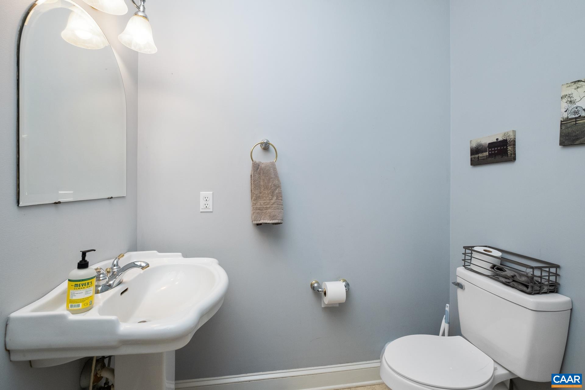 684 Campbell Road Keswick, VA 22947 - Photo 32 of 51 a bathroom with a sink a mirror and toilet