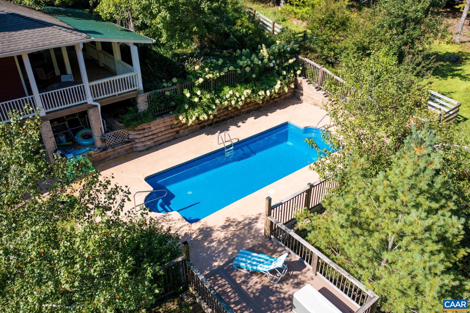 684 Campbell Road Keswick, VA 22947 - Photo 8 of 51 a view of balcony