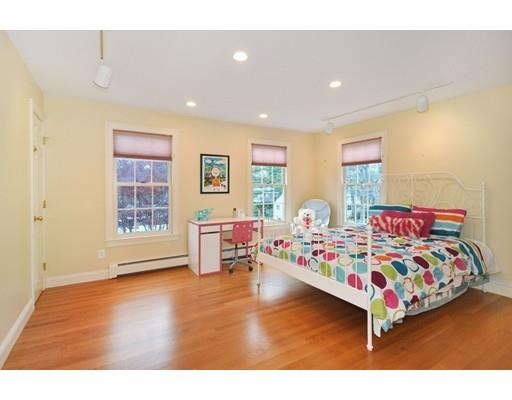 91 Outlook Drive Lexington, MA 02421 - Photo 20 of 30 Gallery Image 20
