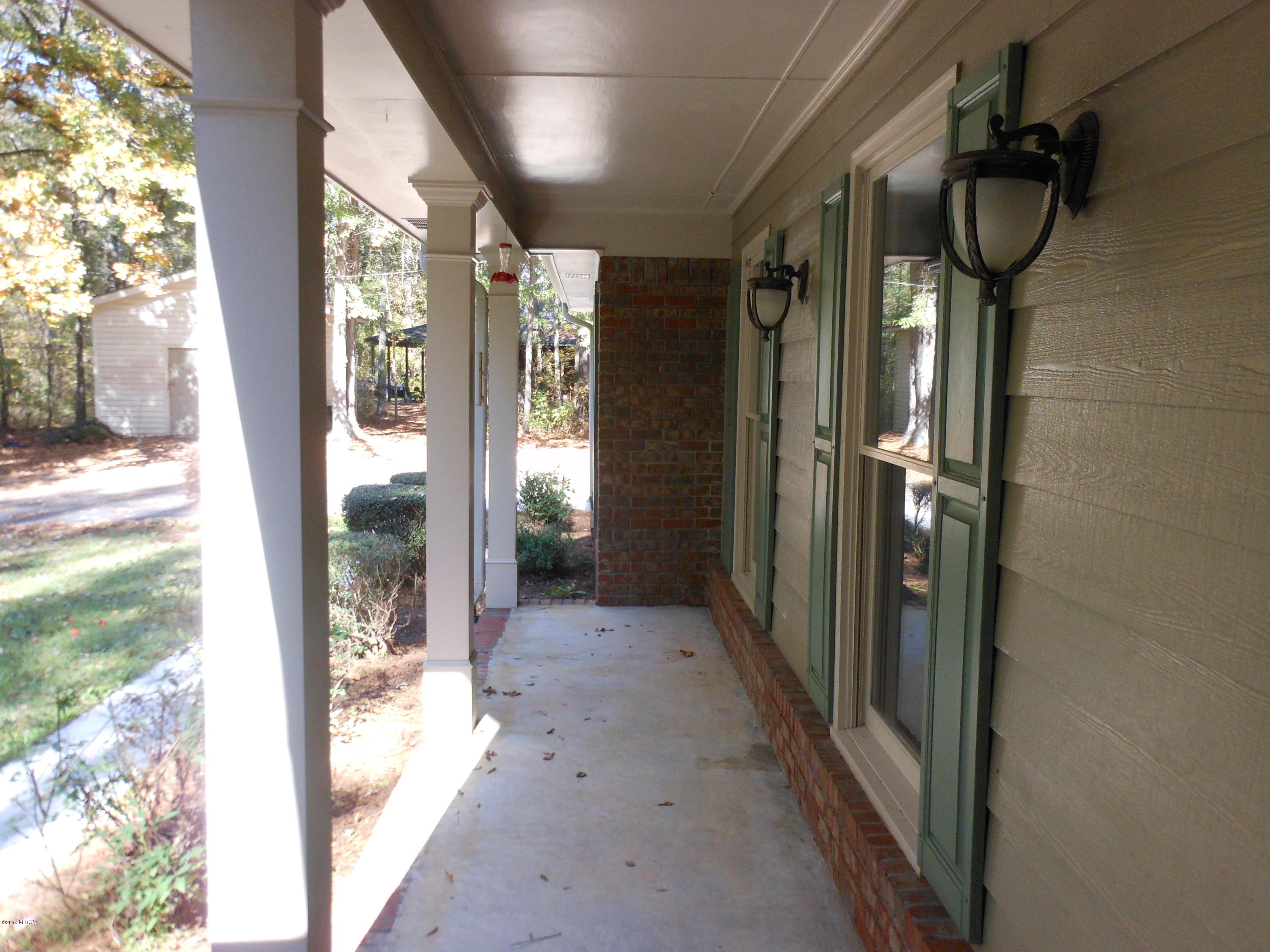 1248 Halls Bridge Road Jackson, GA 30233 - Photo 6 of 25