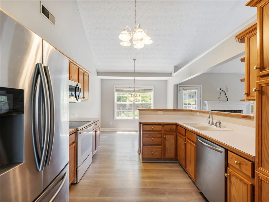 3865 Morgan Road Buford, GA 30519 - Photo 13 of 53