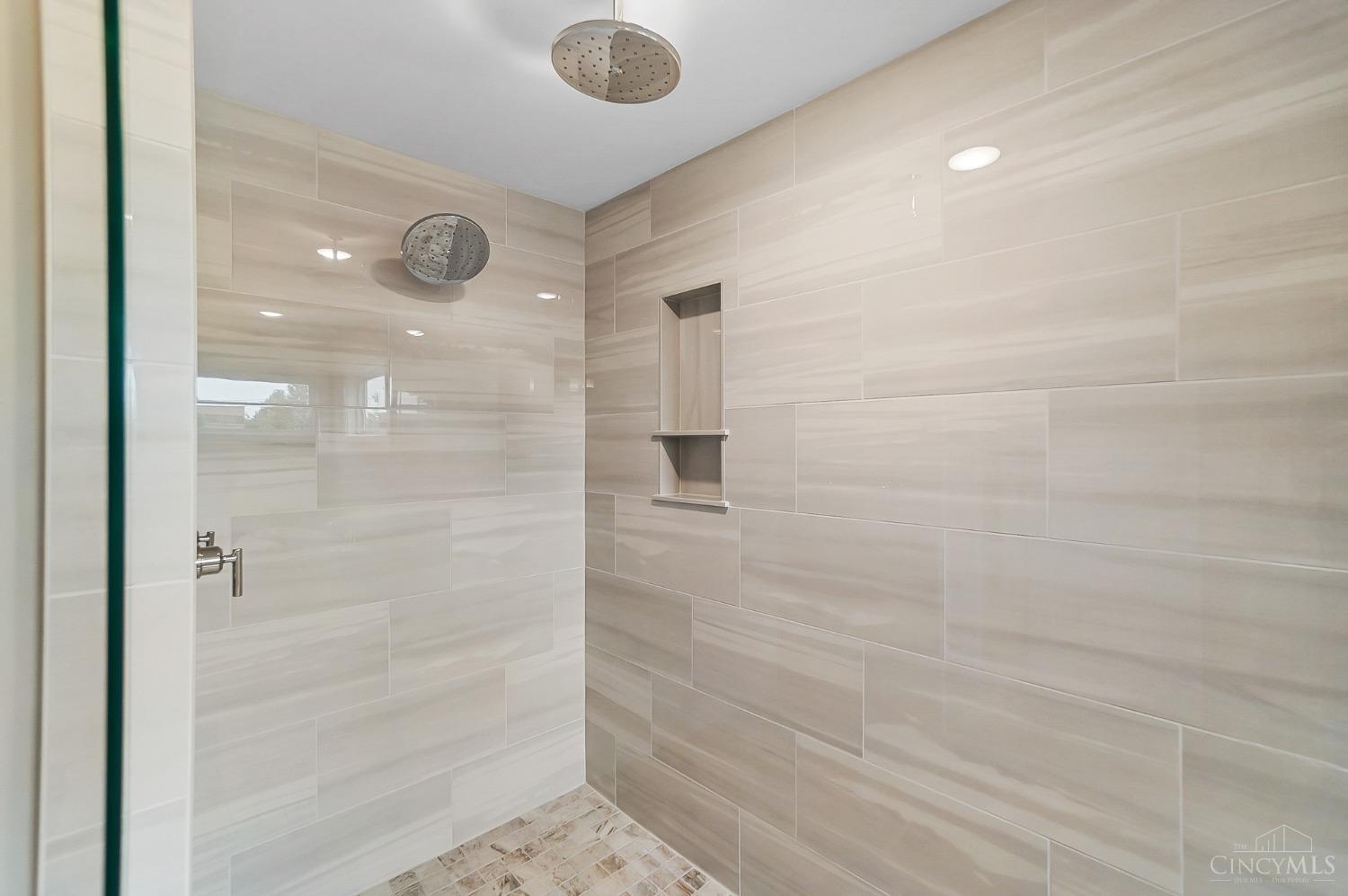 4543 Cooper Road Cincinnati, OH 45242 - Photo 30 of 54
