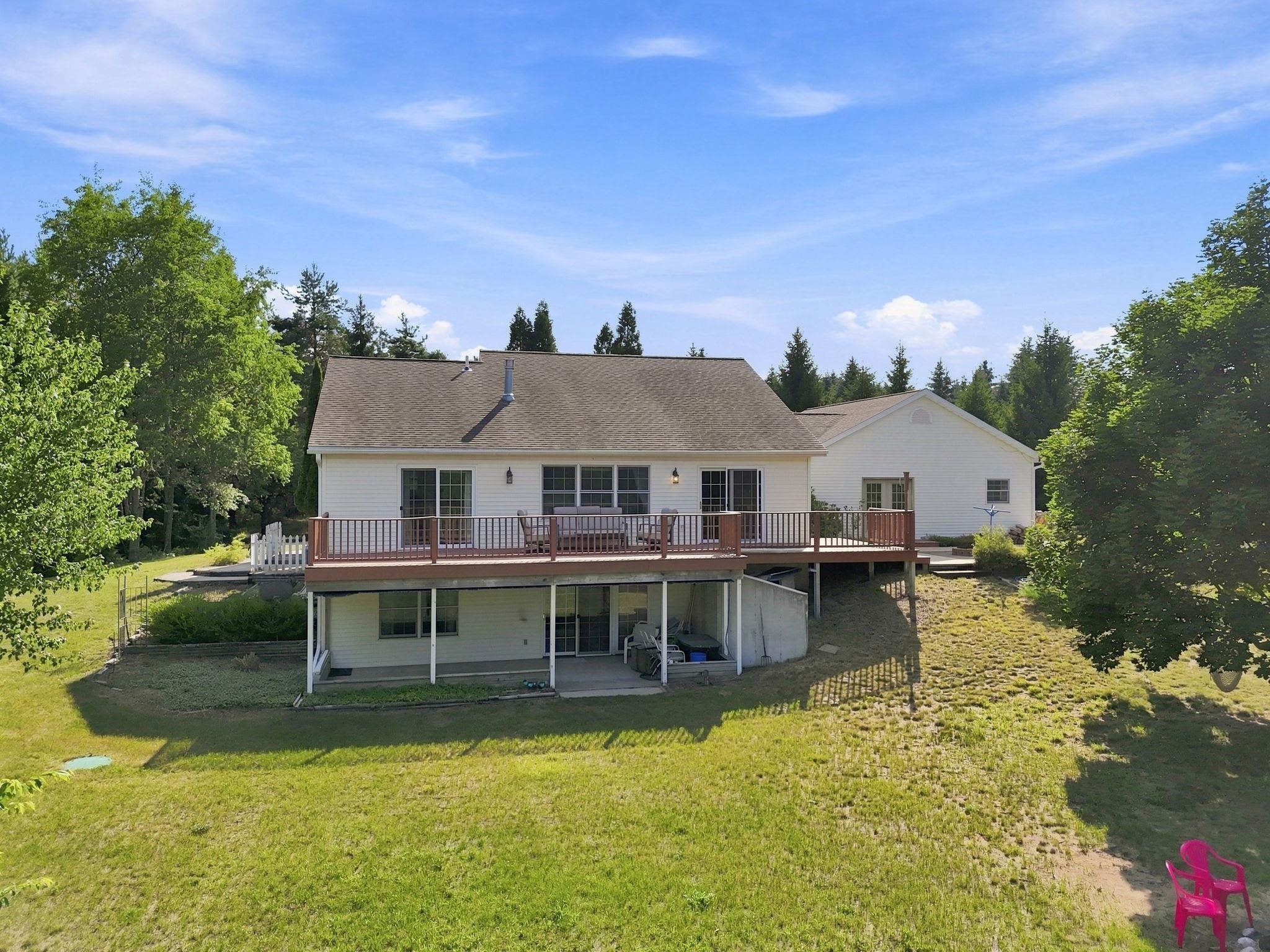3854 West 18 Road Mesick, MI 49668 - Photo 1 of 54 Gallery Image 1