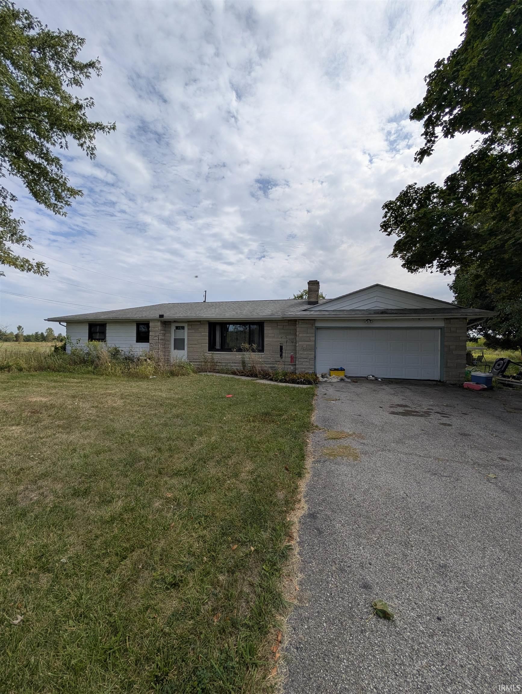 4842 Schwartz Road New Haven, IN 46774 - Photo 1 of 27