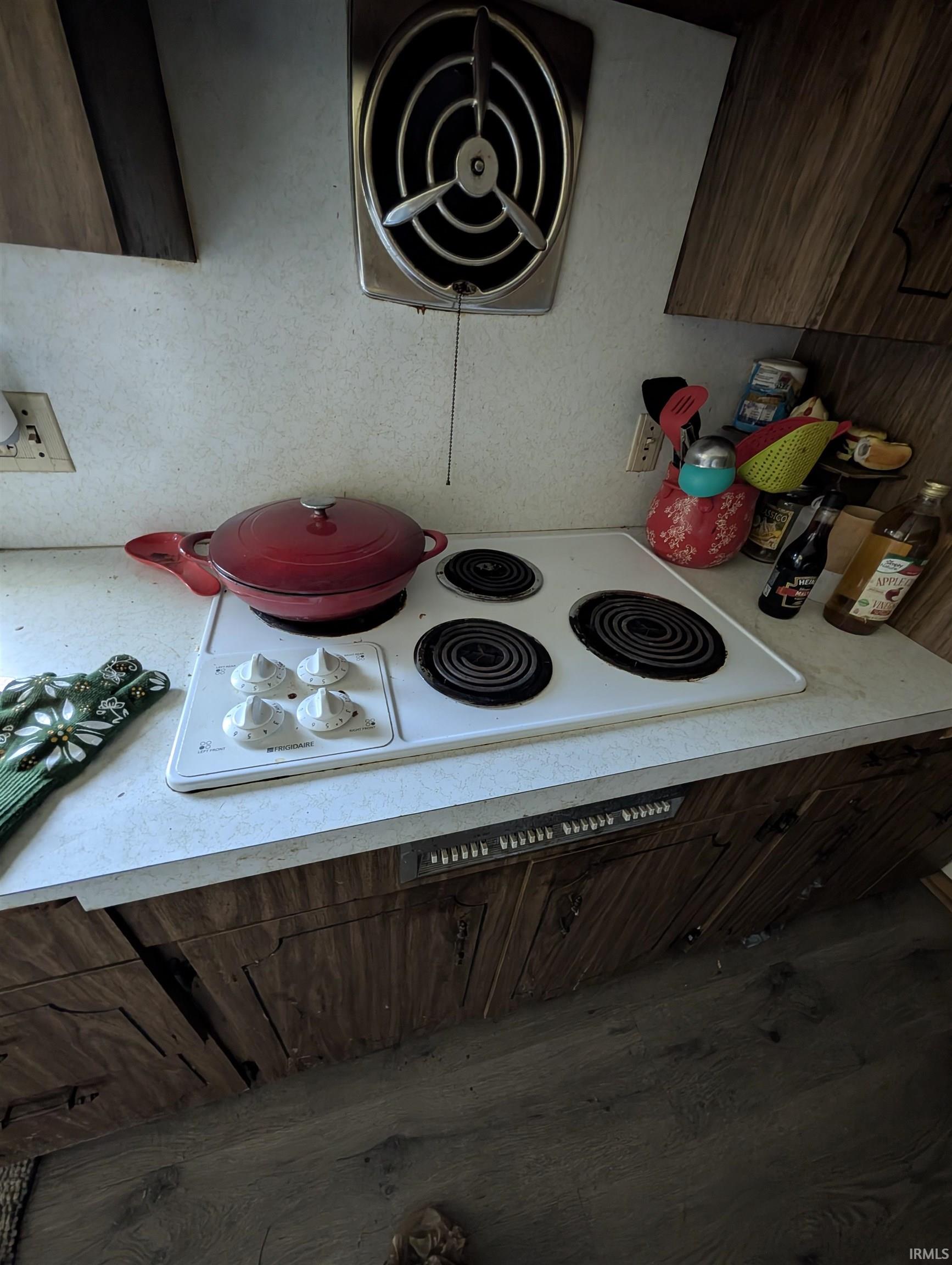 4842 Schwartz Road New Haven, IN 46774 - Photo 19 of 27