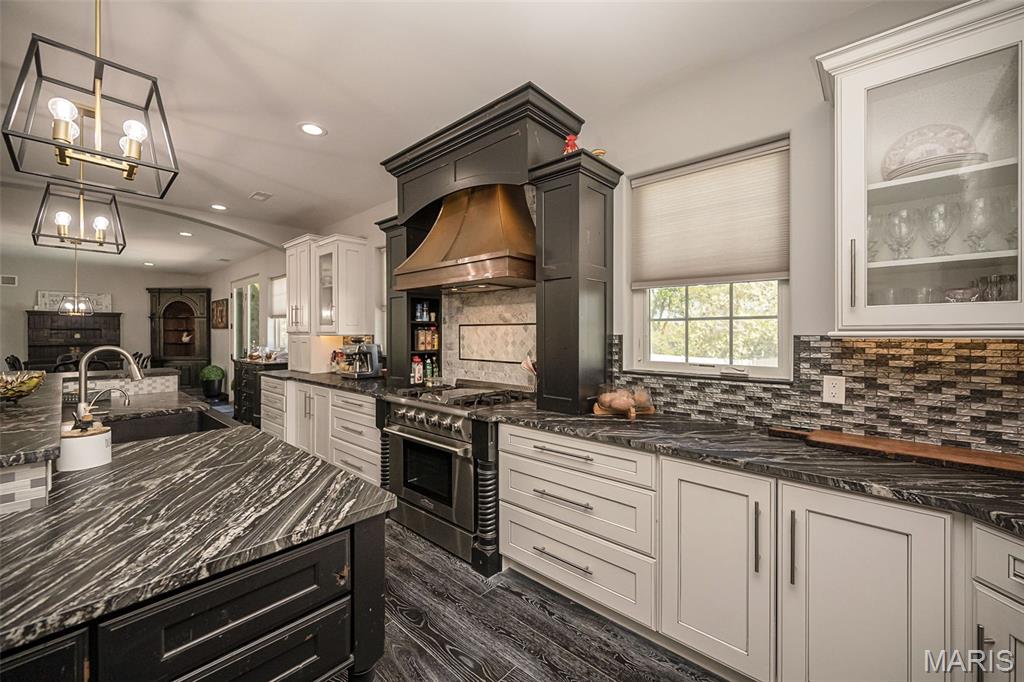 604 Glyn Cagny Road Ballwin, MO 63021 - Photo 22 of 74