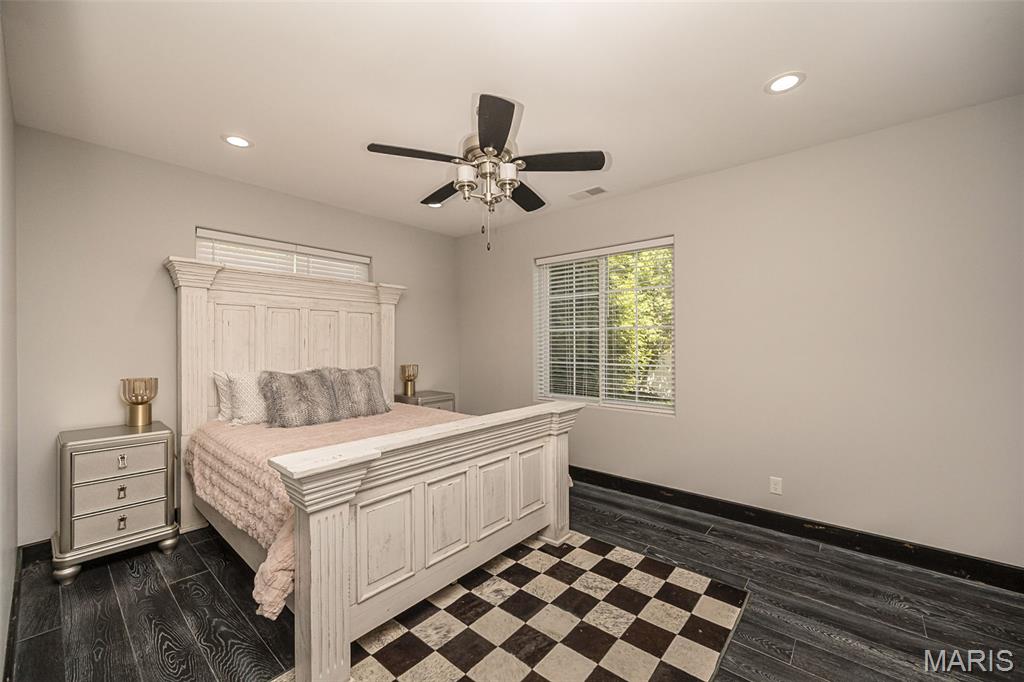 604 Glyn Cagny Road Ballwin, MO 63021 - Photo 27 of 74