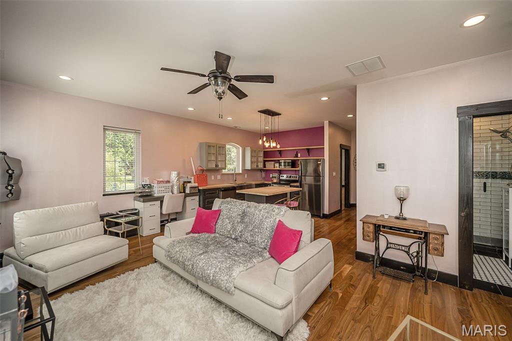 604 Glyn Cagny Road Ballwin, MO 63021 - Photo 50 of 74