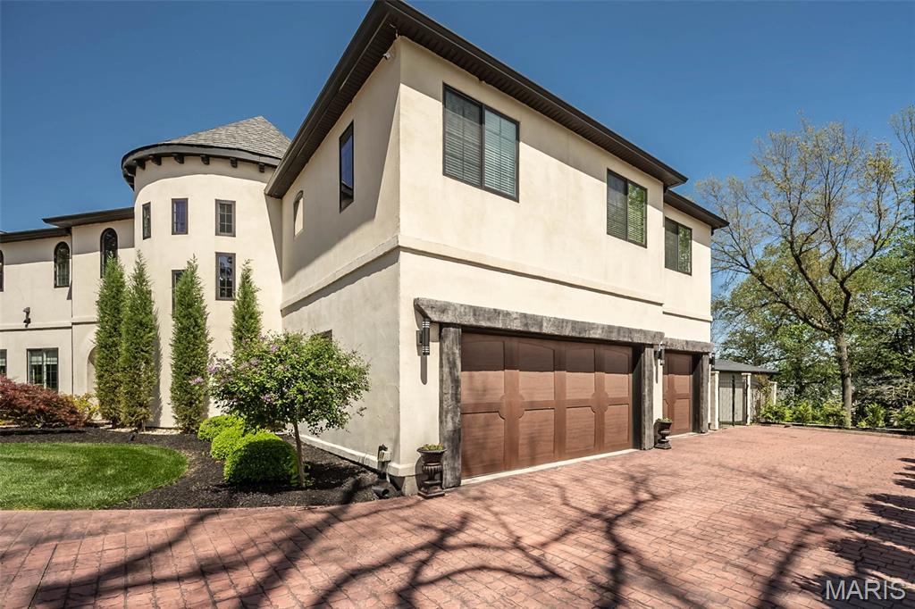 604 Glyn Cagny Road Ballwin, MO 63021 - Photo 57 of 74