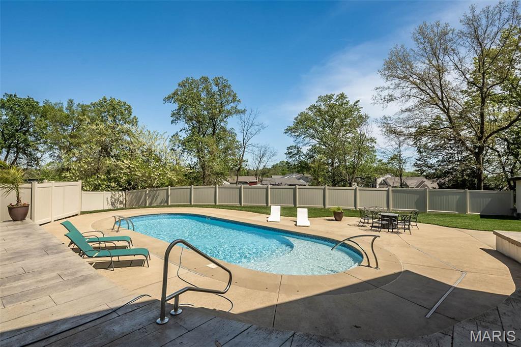 604 Glyn Cagny Road Ballwin, MO 63021 - Photo 62 of 74