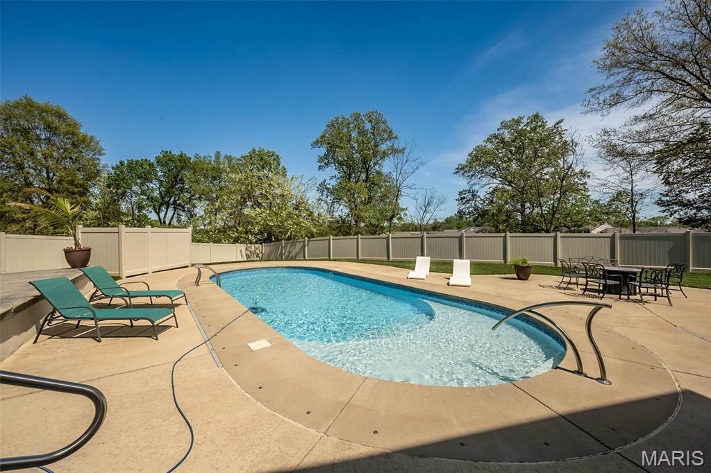 604 Glyn Cagny Road Ballwin, MO 63021 - Photo 68 of 74