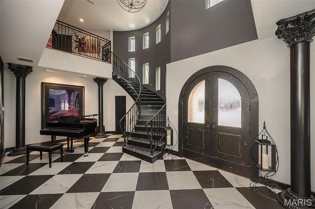 604 Glyn Cagny Road Ballwin, MO 63021 - Photo 7 of 74