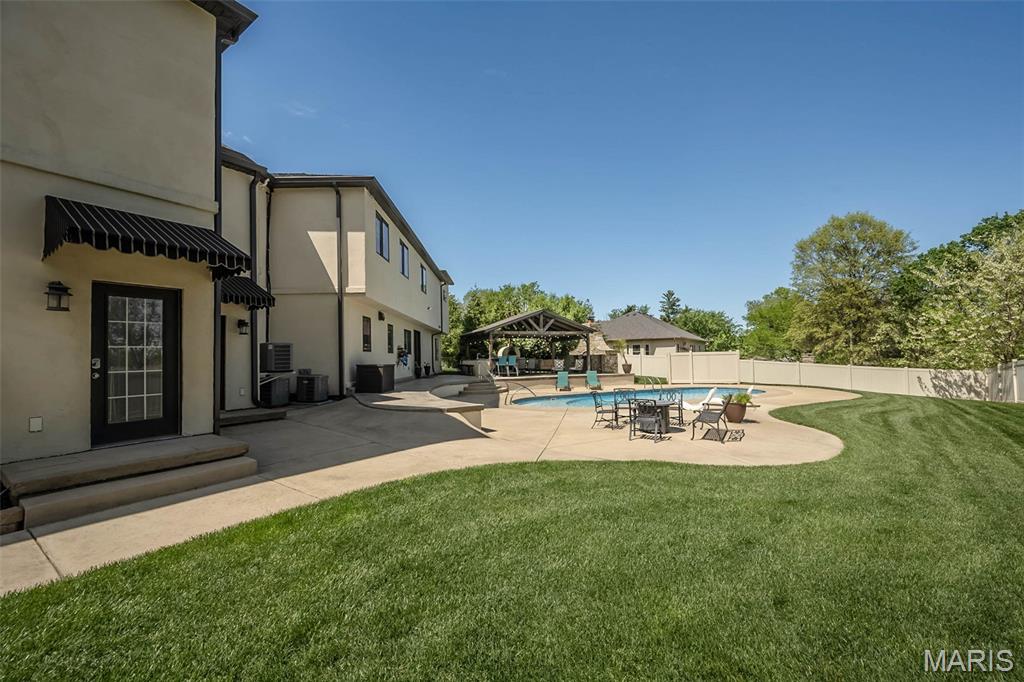 604 Glyn Cagny Road Ballwin, MO 63021 - Photo 73 of 74