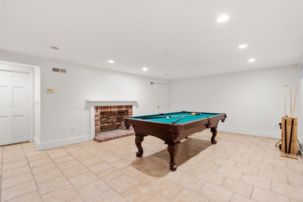 80 Black Oak Road Weston, MA 02493 - Photo 25 of 32 Gallery Image 25