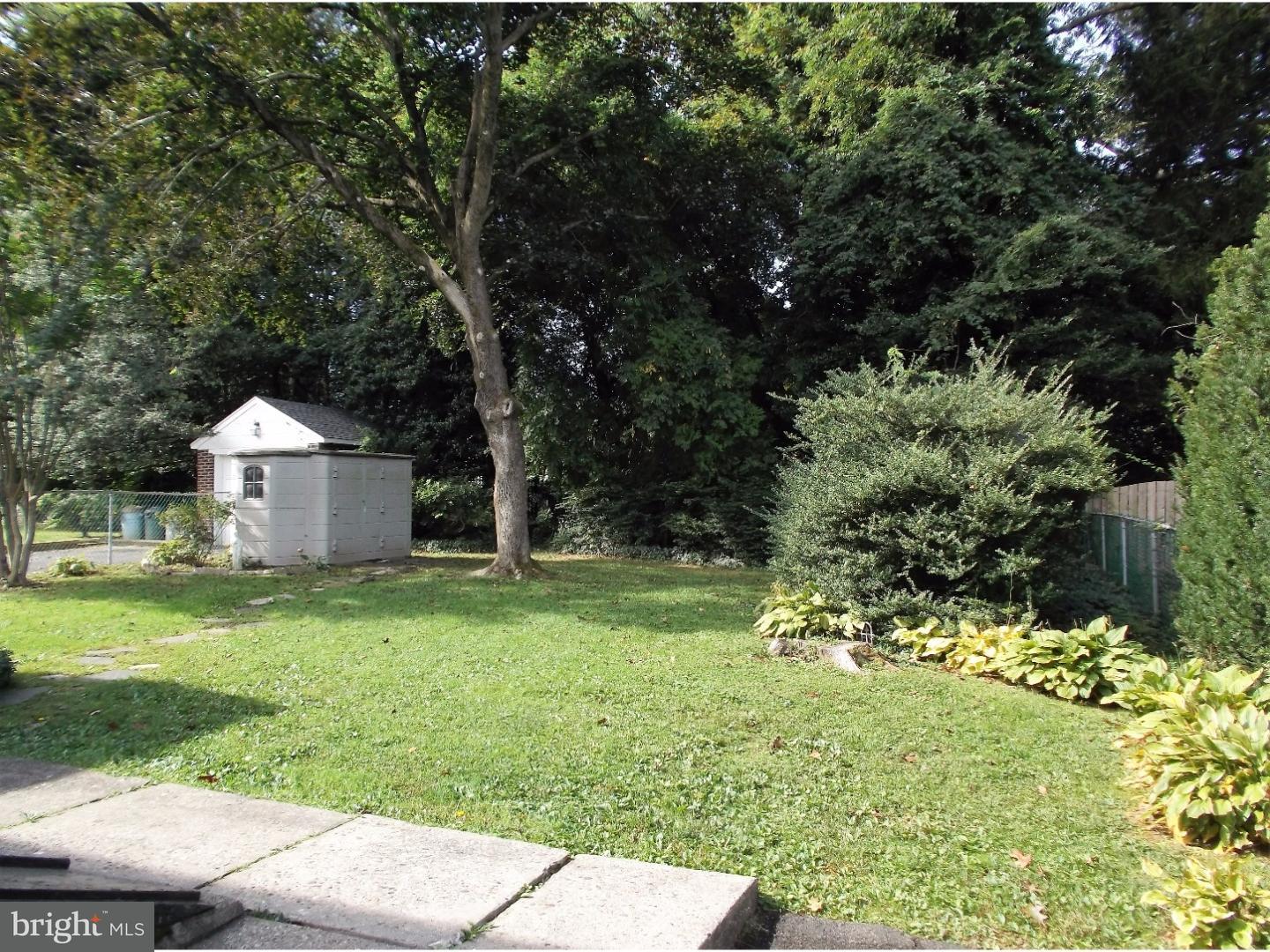 1016 Southampton Road Philadelphia, PA 19116 - Photo 3 of 25