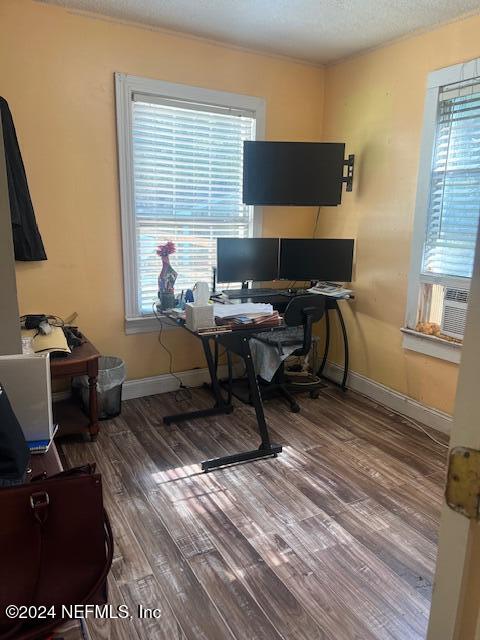 54178 Fouracre Circle Callahan, FL 32011 - Photo 8 of 12 a workspace with furniture and a window