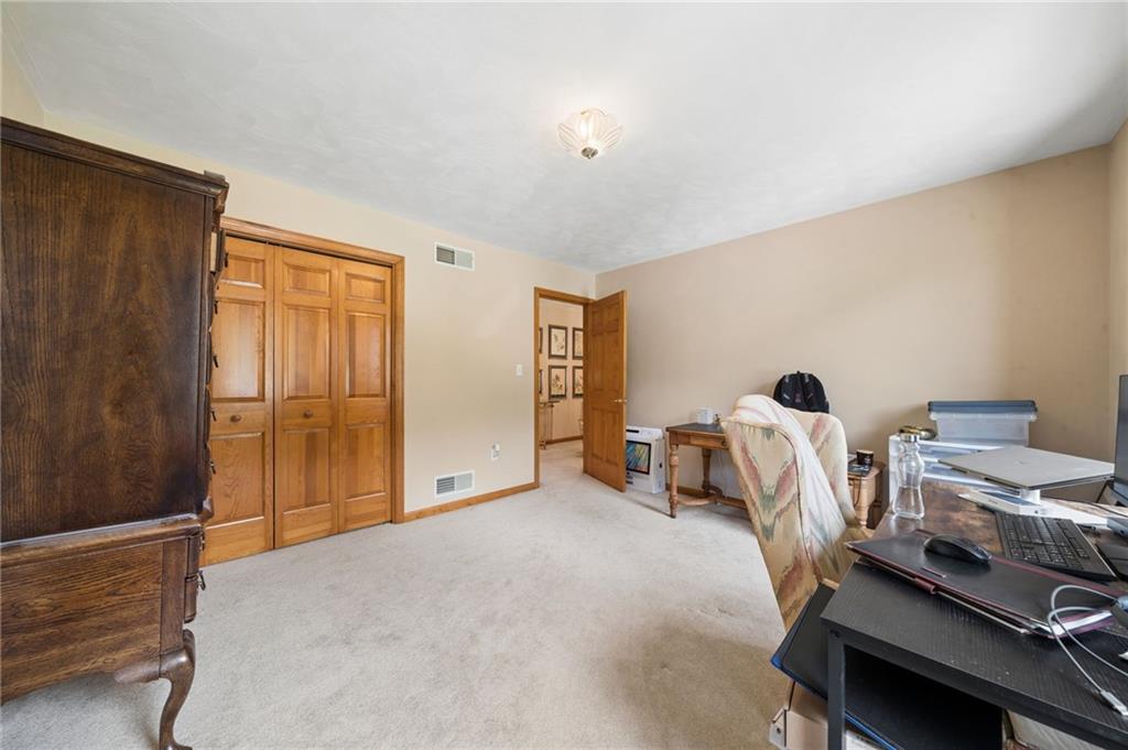 809 Rembrandt Circle Irwin, PA 15642 - Photo 29 of 41