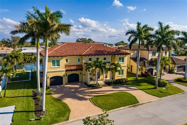 $3,775,000 | 1976 Kansas Avenue Northeast, St. Petersburg, FL 33703