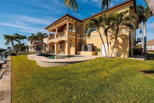 $3,775,000 | 1976 Kansas Avenue Northeast, St. Petersburg, FL 33703