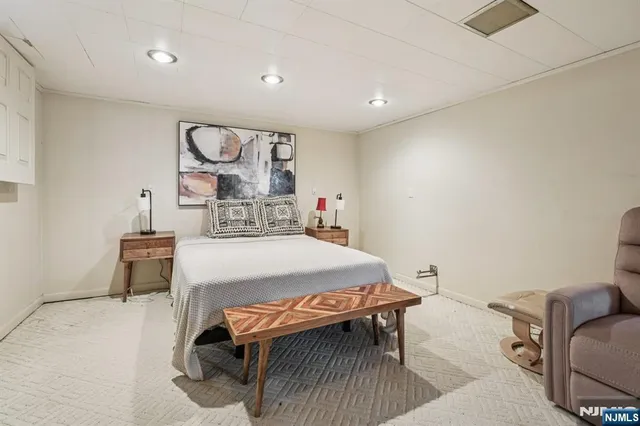 $750,000 | 32 Augusta Drive, Wayne, NJ 07470